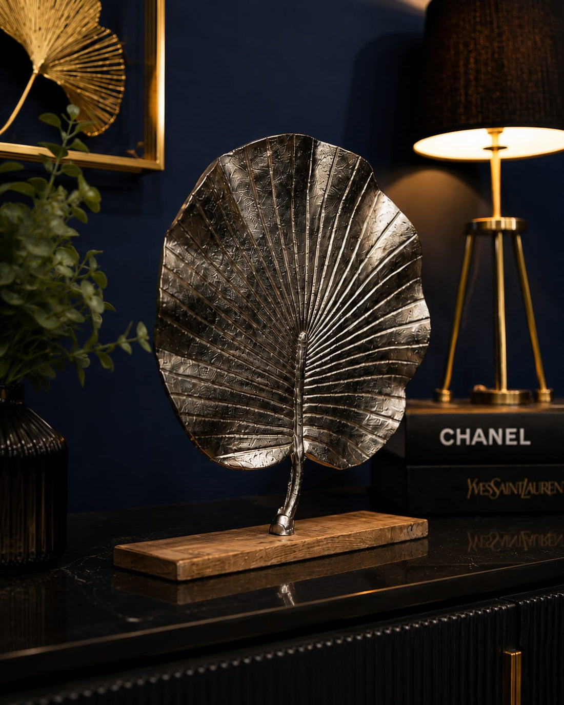Clarks  Leaf Sculpture