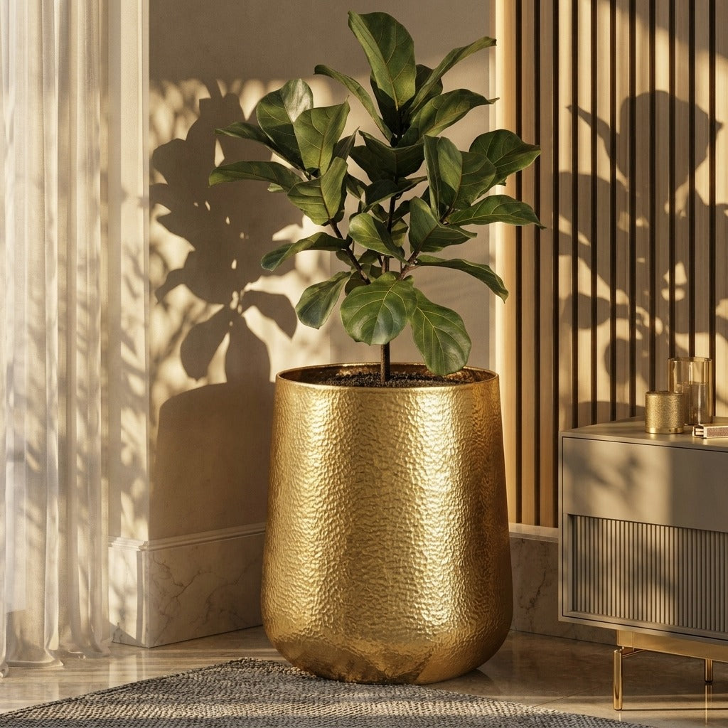 Clarks metal pot planter