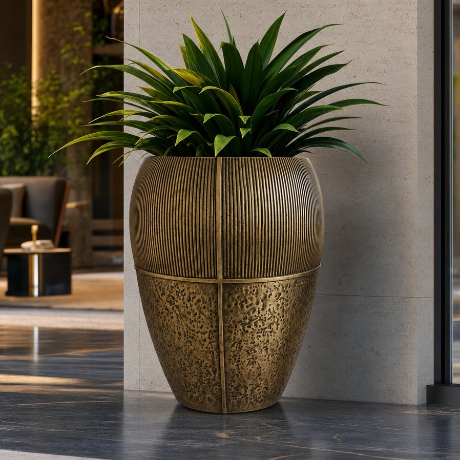 Duality Oversize  Luxury pot planter
