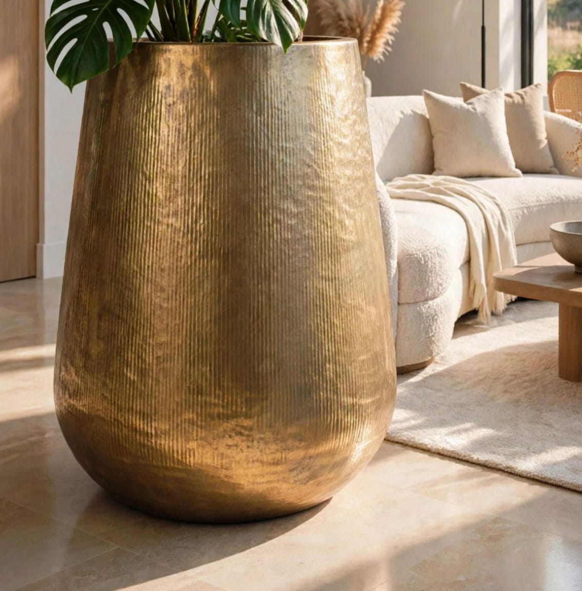 LORIA Jumbo Luxury  pot  Planter