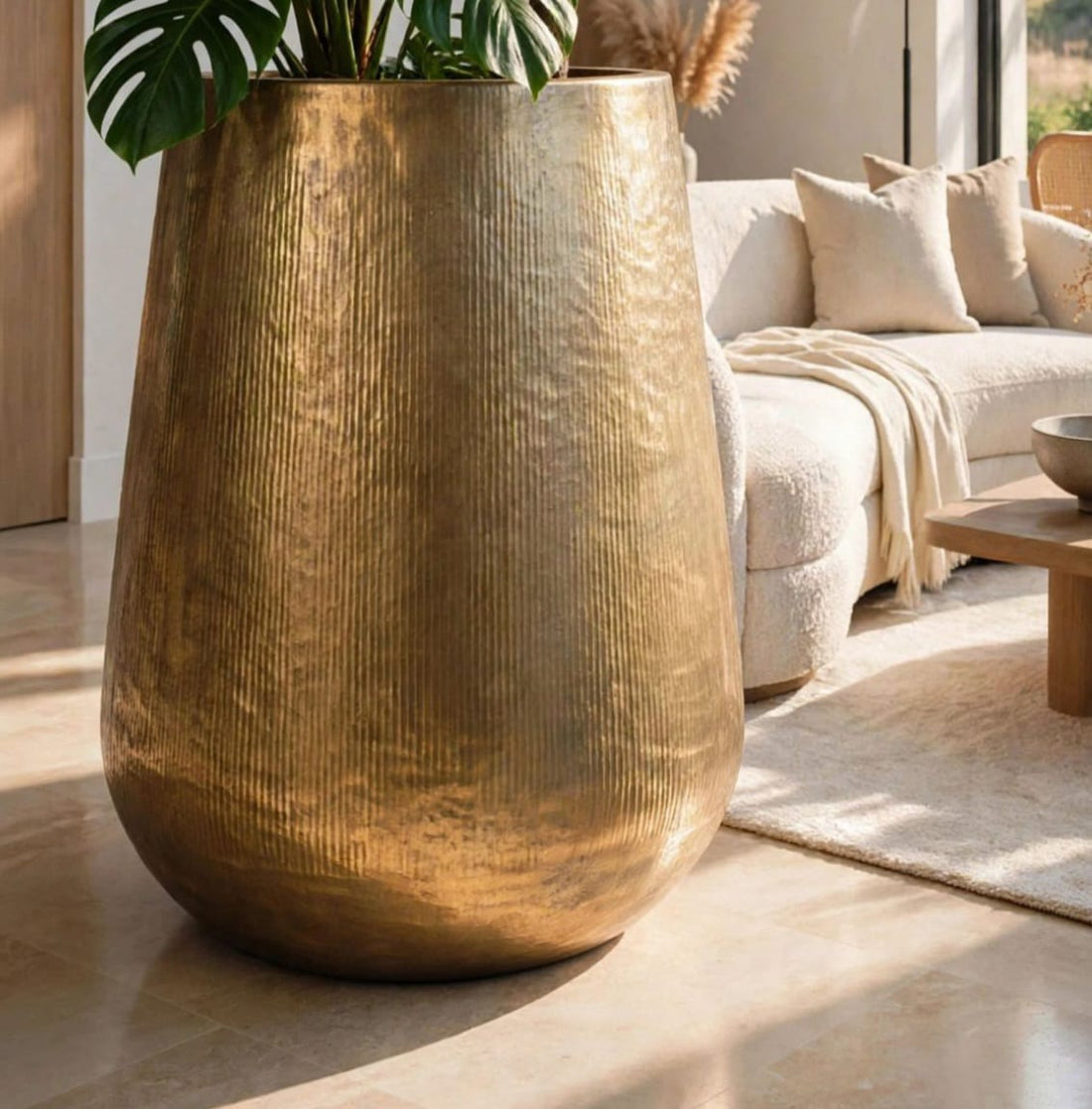 LORIA Jumbo Luxury  pot  Planter