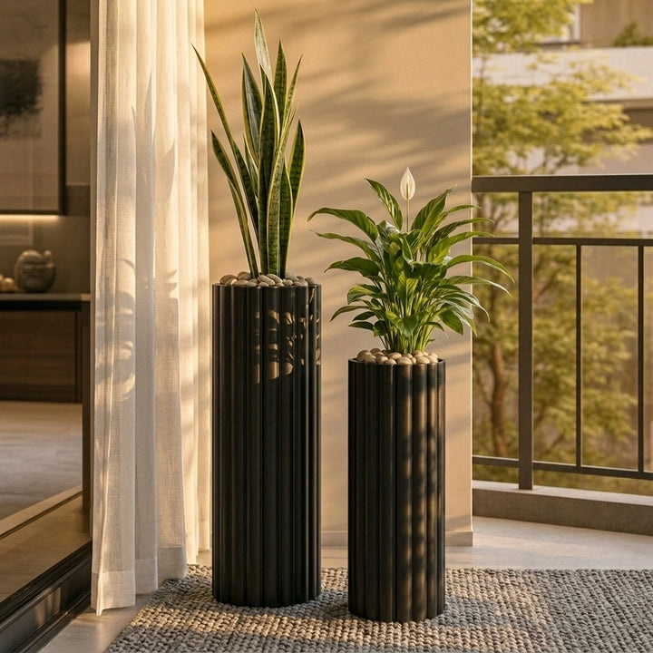 FLUTE Black Planter Set of 2