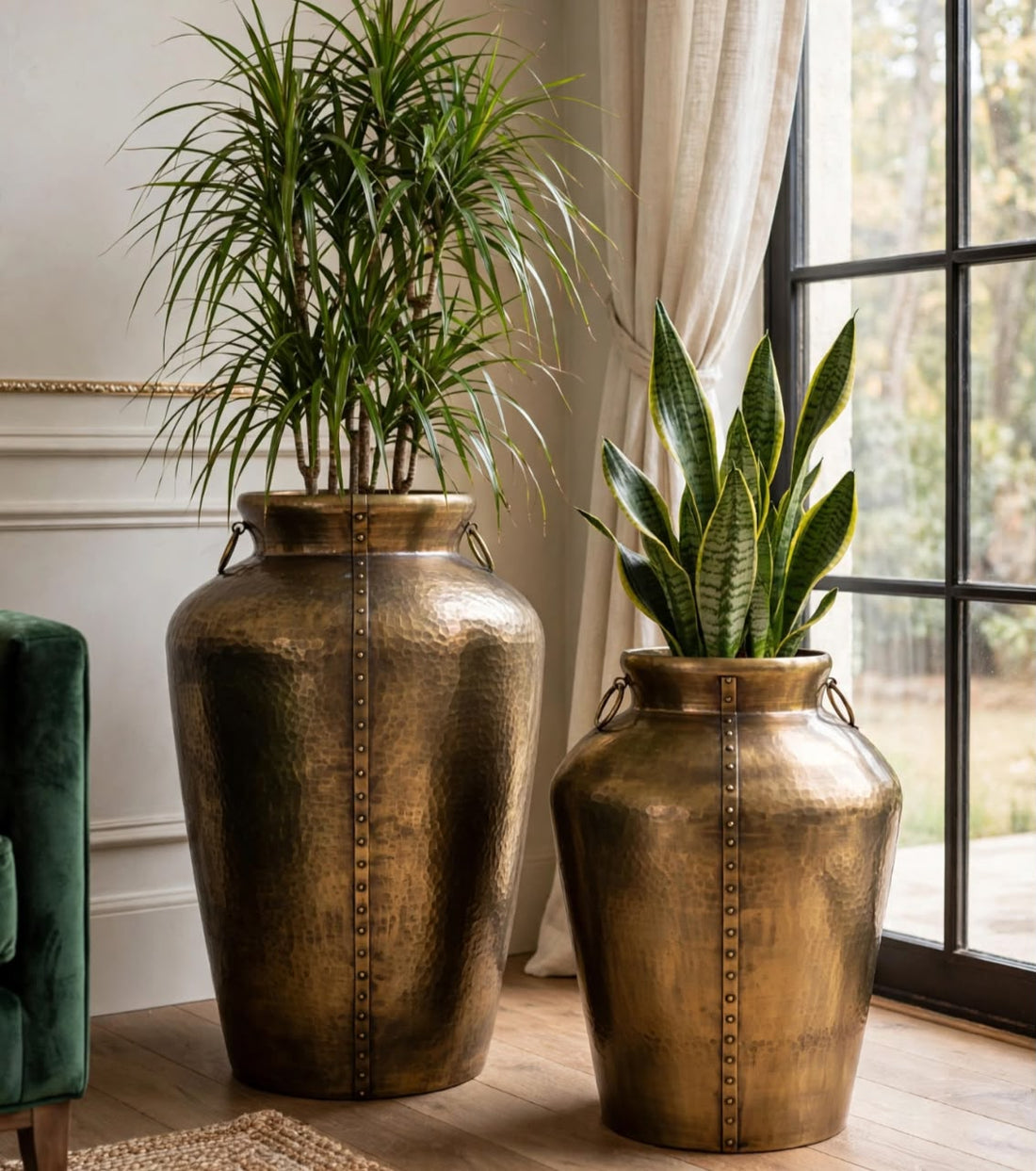Royal Luxury pot planter set of 2
