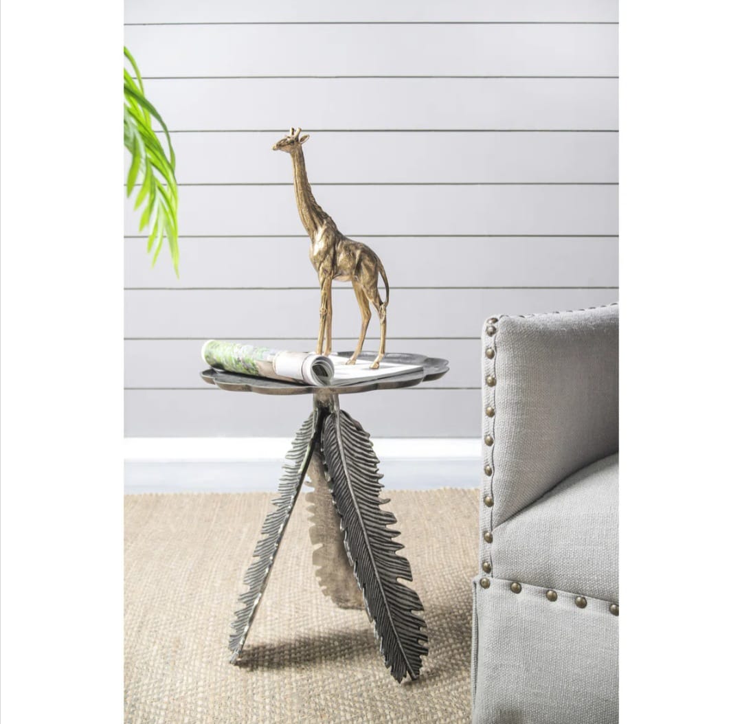 Nucles Leaf Side Table With