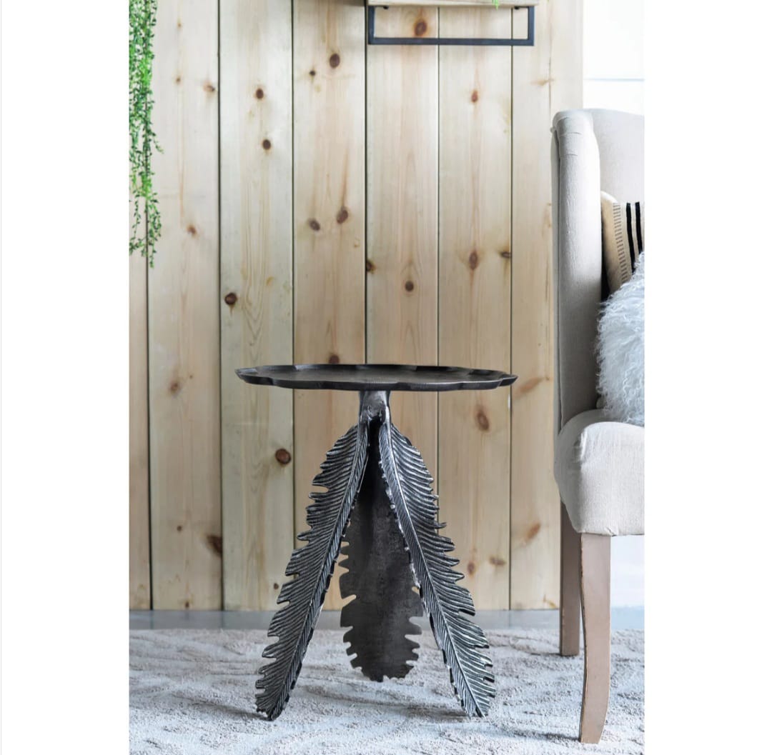 Nucles Leaf Side Table With