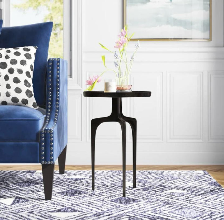 Leslie End Table