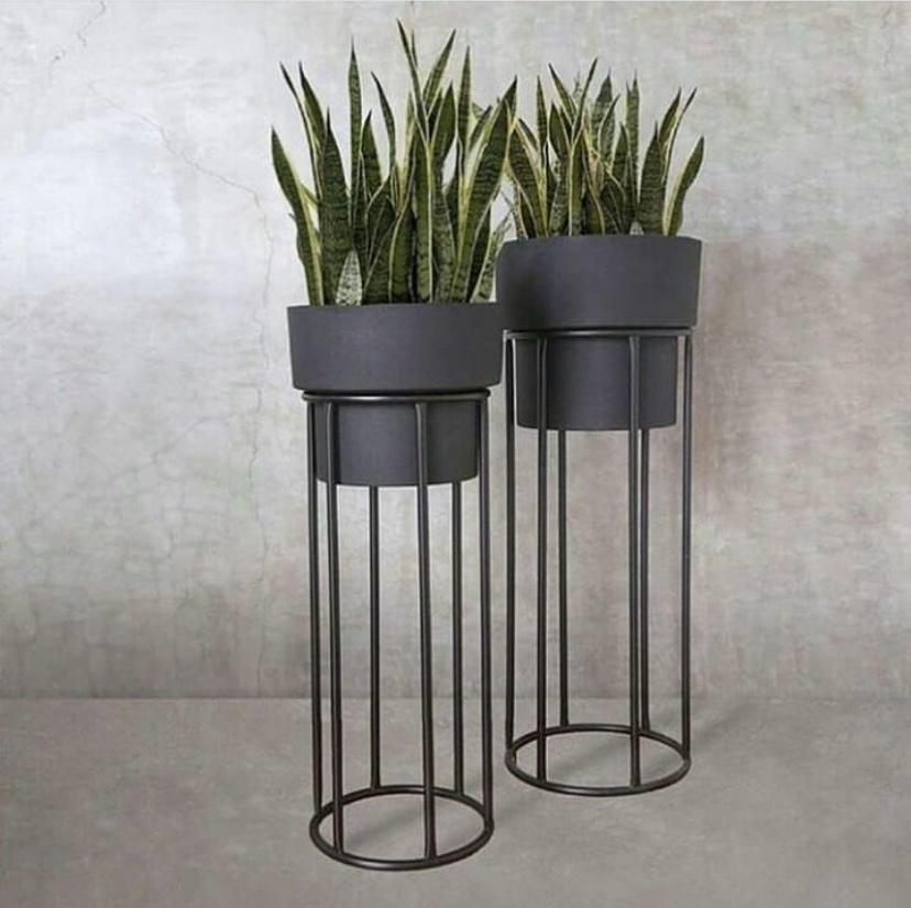 Magolia  Planters   Set   of   2