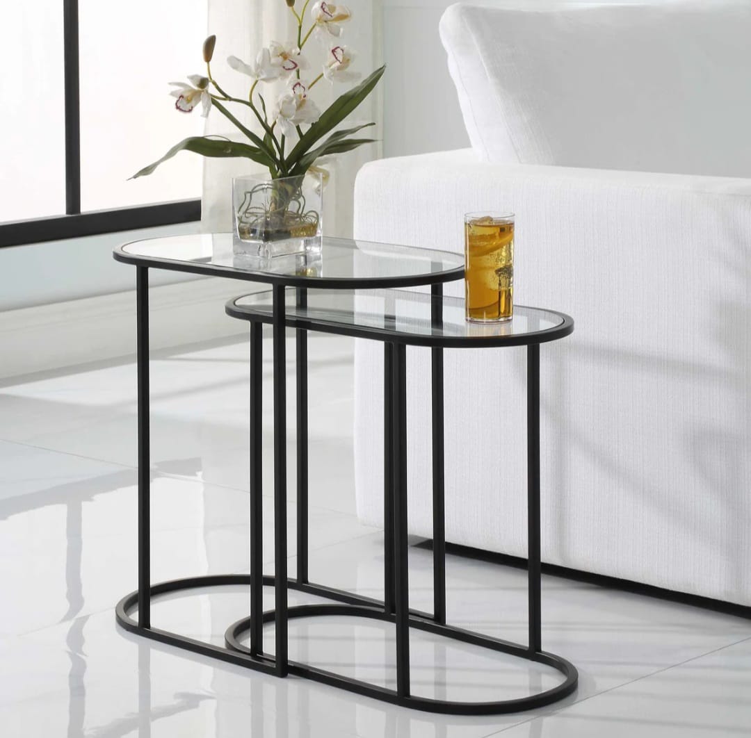Sara side glass table