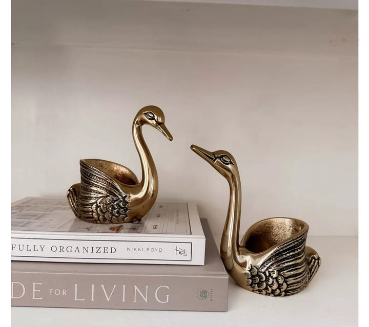 flora swan set of 2