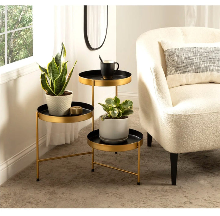 Samara  Metal Pot Planter