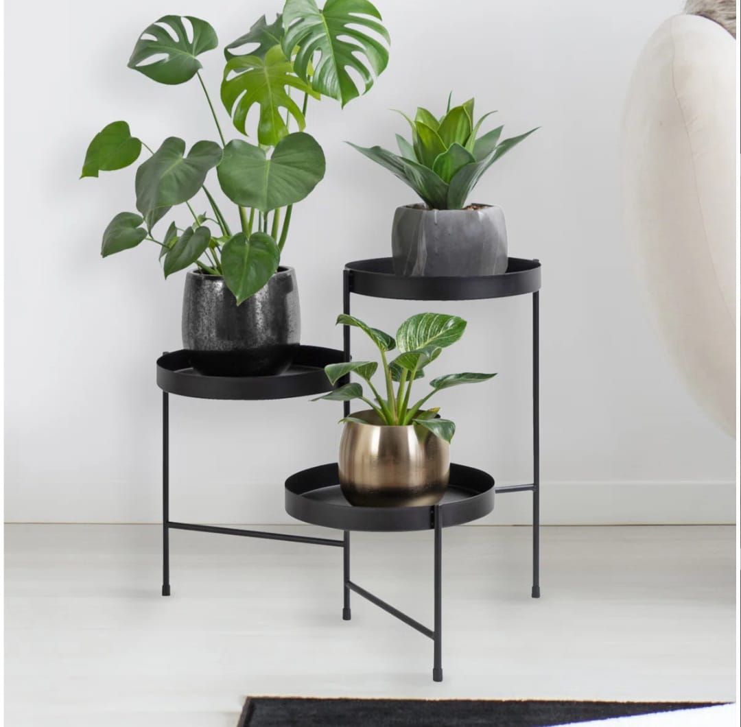 Zuha  Metal Pot Planter