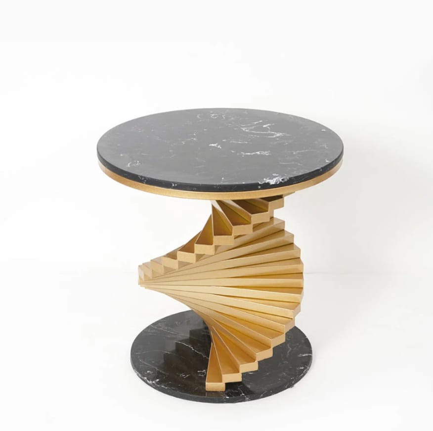 Runa Scarlett Gold Table