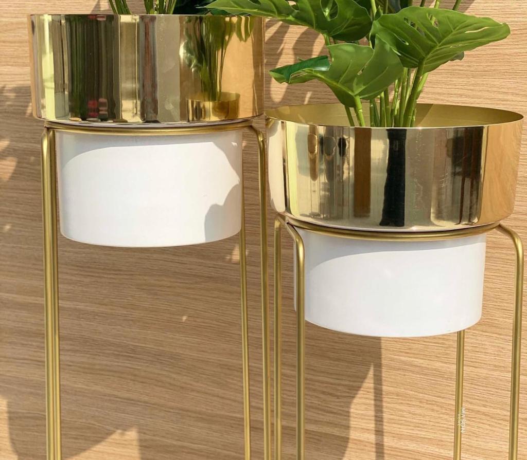 Nora  Gold   &   White   Planters   Set   of   2