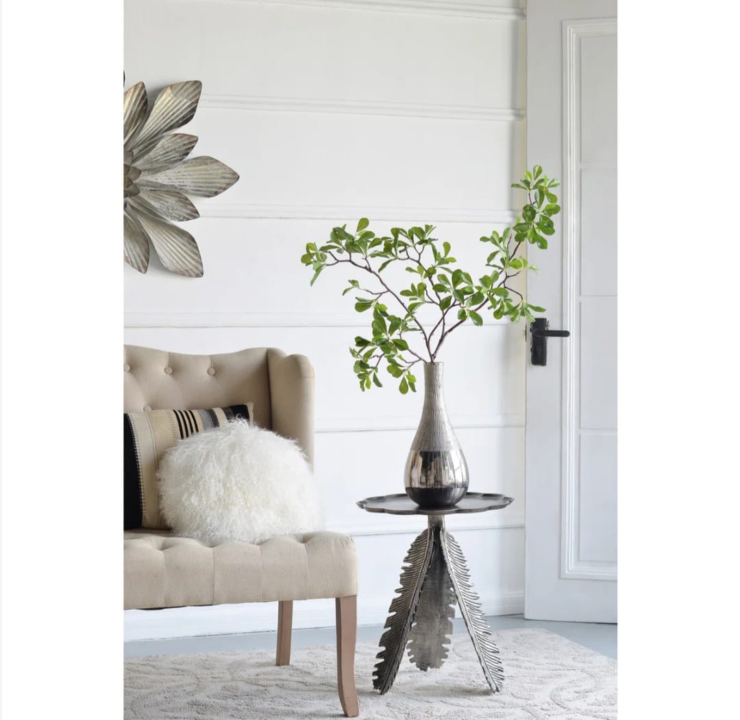 Nucles Leaf Side Table With