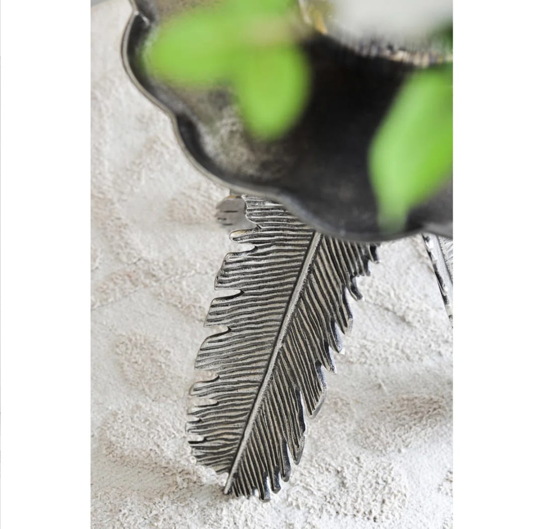 Nucles Leaf Side Table With