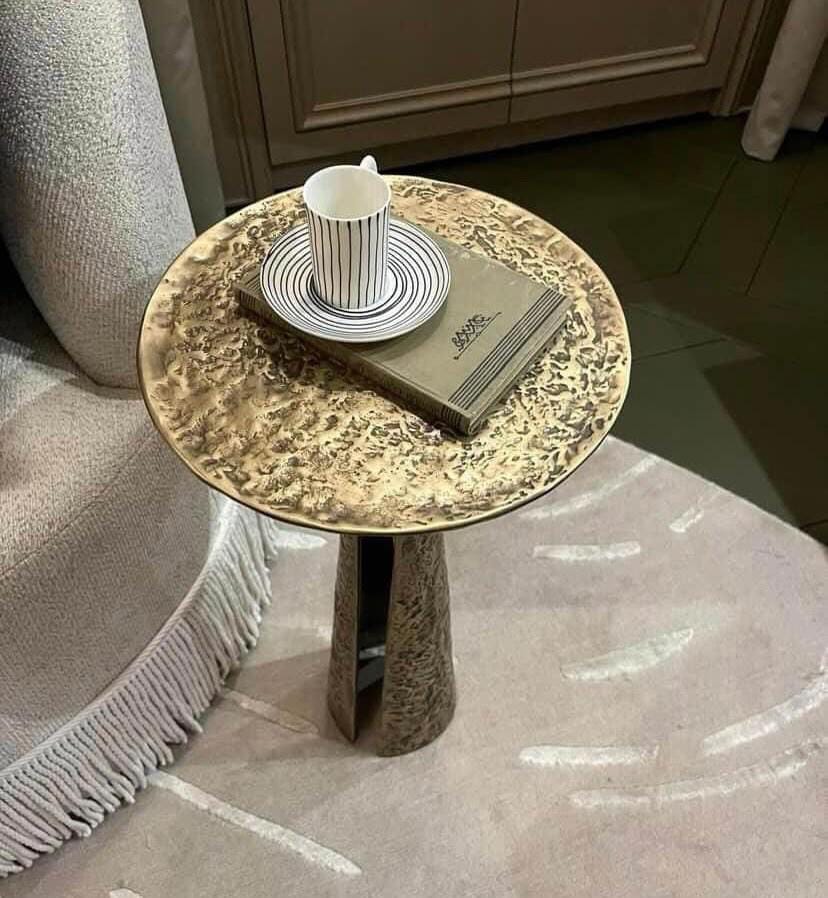 magnolia side table