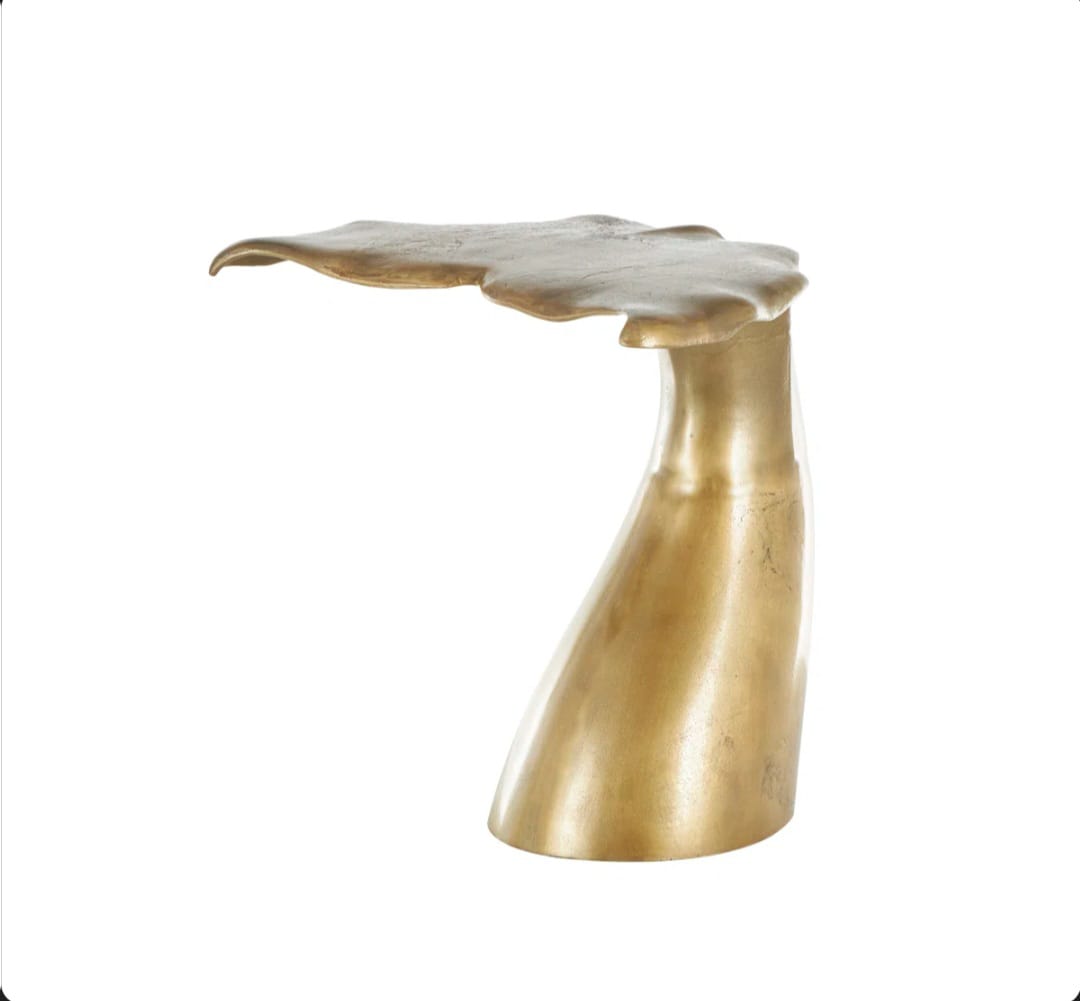 Edens tail whale side table