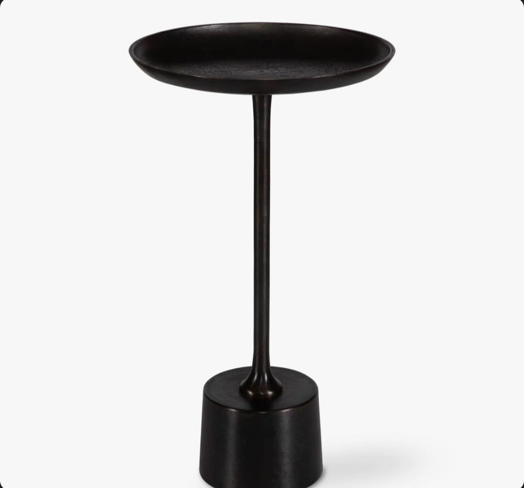Livora  drink table