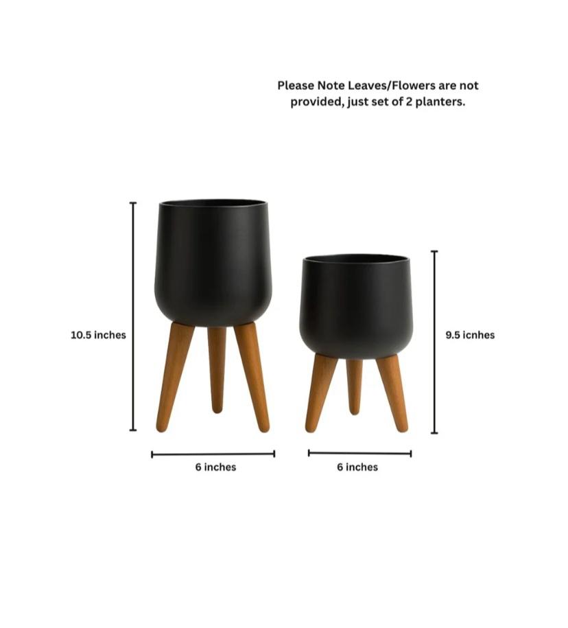 SOHA  Planter   Set   of   2   w/Faux   Leaves