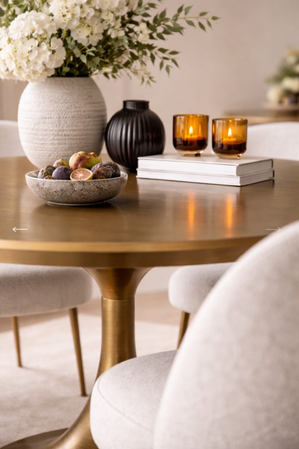 SOLARO ROUND DINING TABLE