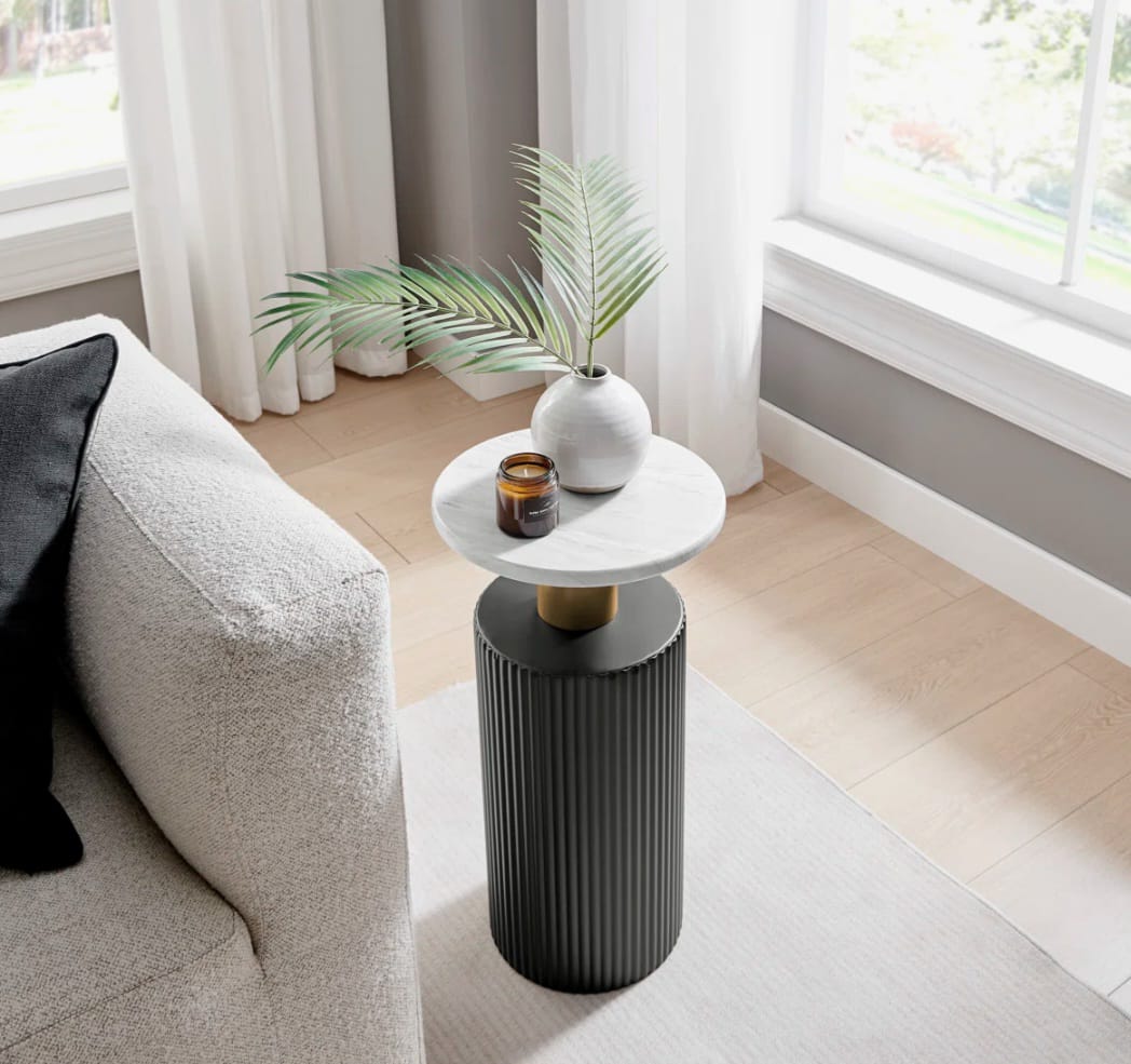 Solimar modern side table