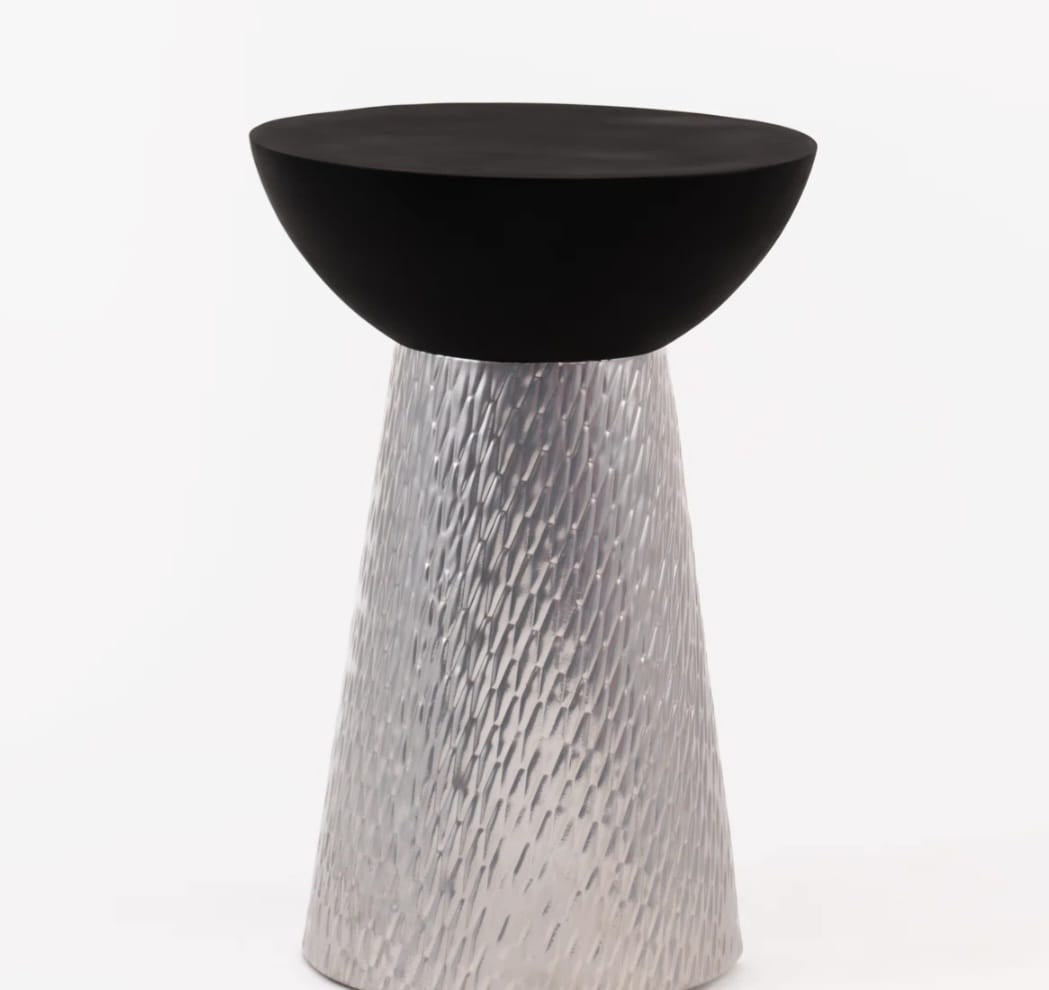 VILARA side table