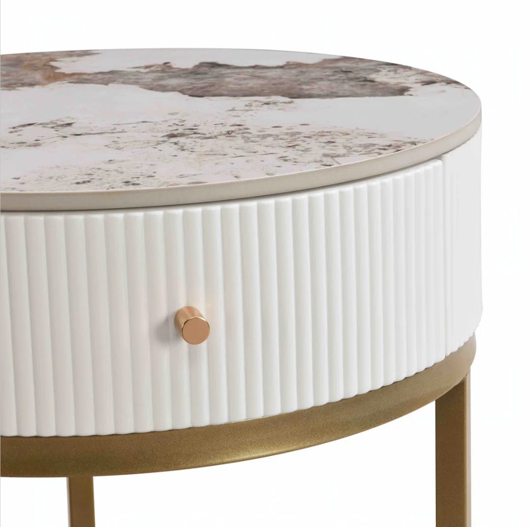 Deco Coffee Table with Smart Compartments, Perfect for Elegant and Functional Living Space