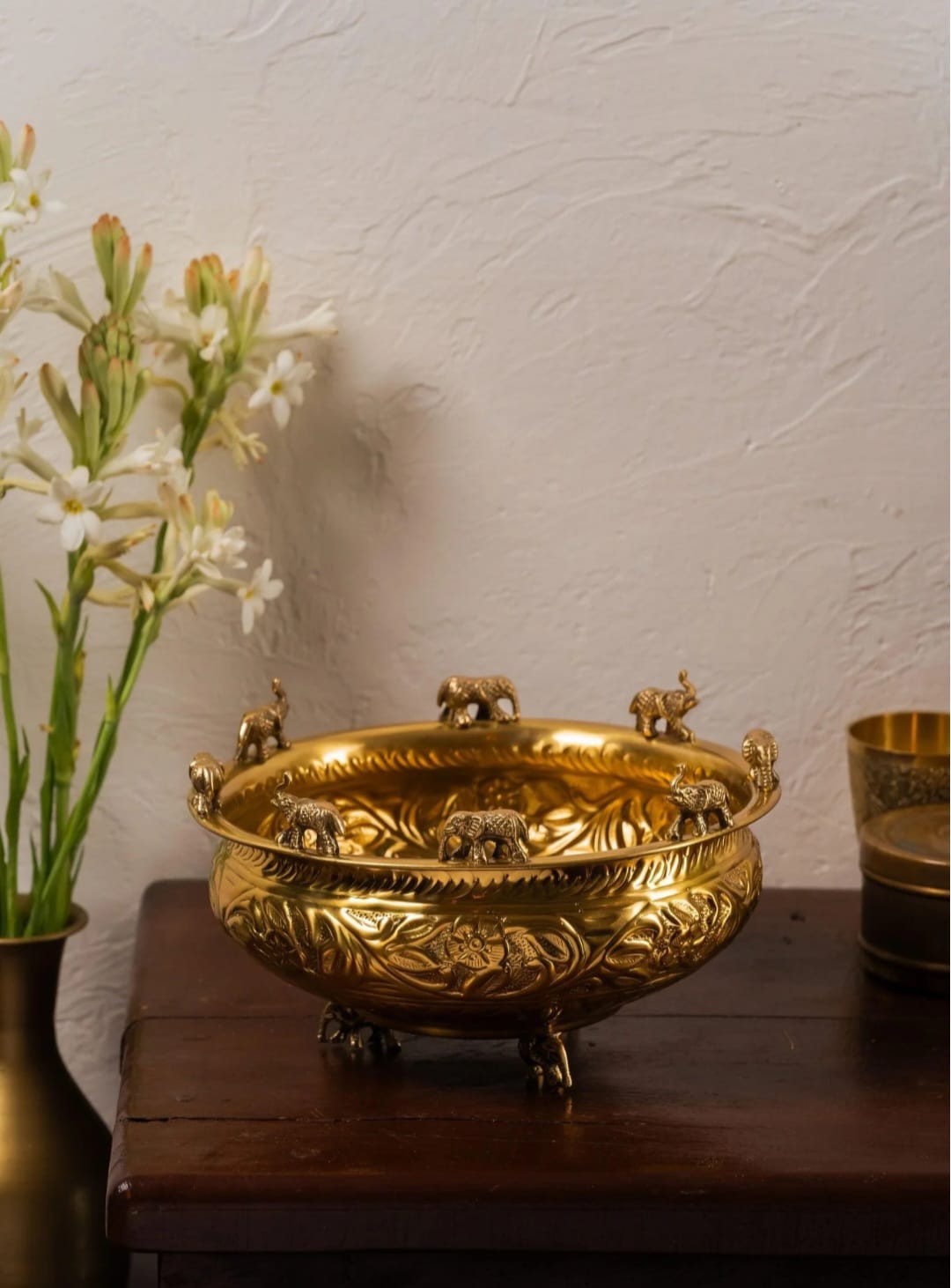 Swarna Design Embossed Elephant urli