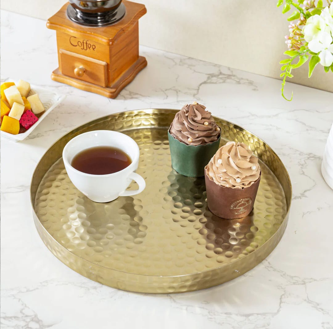 Duning hammered tray