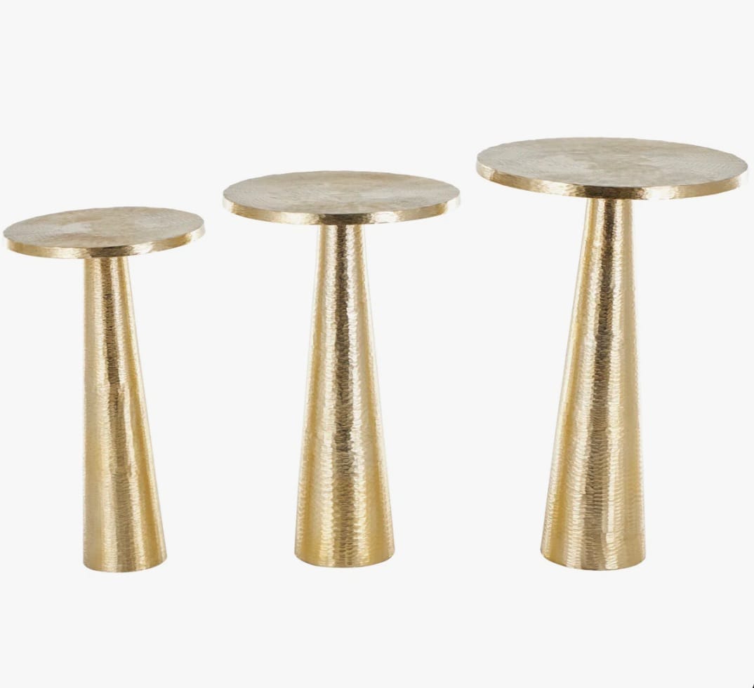 Aakin      Table   Set   of   3