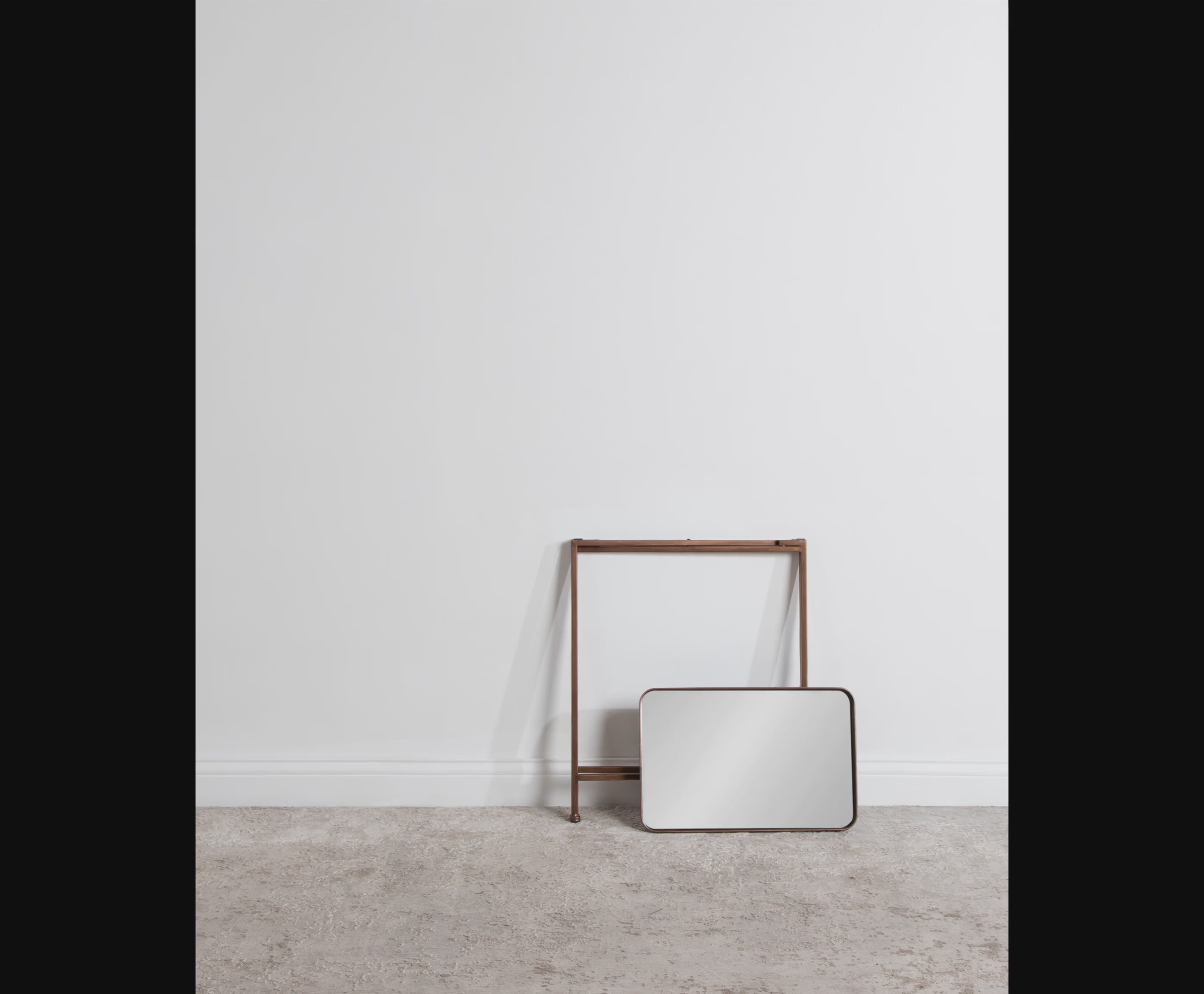 Elaaf Tray Top End Table